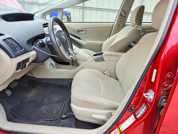 2015 TOYOTA PRIUS