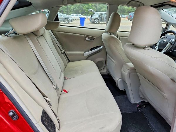 2015 TOYOTA PRIUS