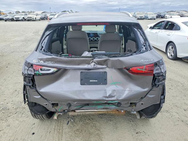 2023 MERCEDES-BENZ GLA GLA250 4MATIC