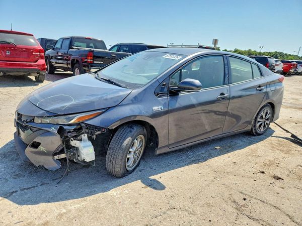 2018 TOYOTA PRIUS — DSFA — Front 3/4