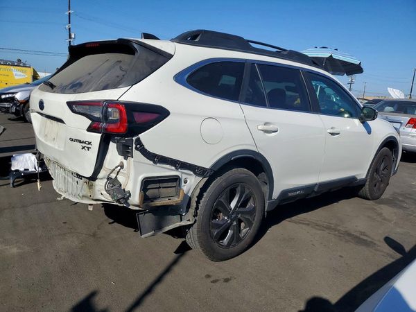 2021 SUBARU OUTBACK