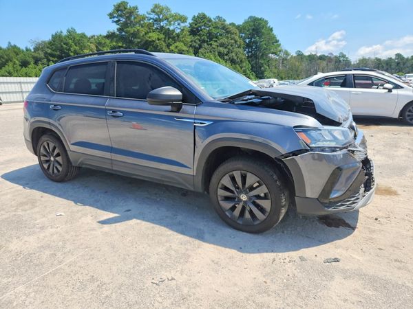 2022 VOLKSWAGEN TAOS