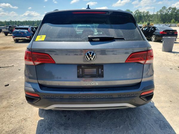 2022 VOLKSWAGEN TAOS