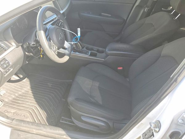 2019 KIA OPTIMA LX, S