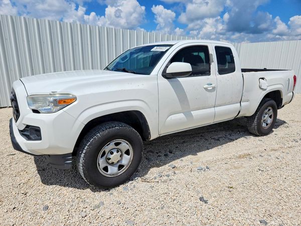 2016 TOYOTA TACOMA