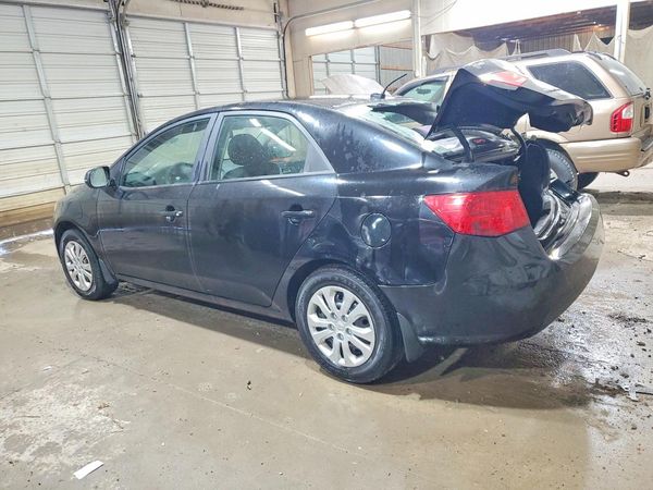 2013 KIA FORTE