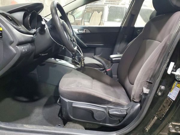 2013 KIA FORTE