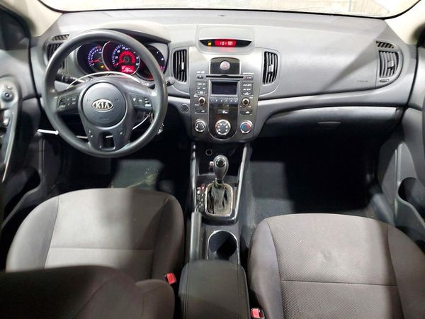 2013 KIA FORTE