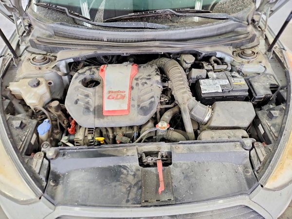 2014 HYUNDAI VELOSTER