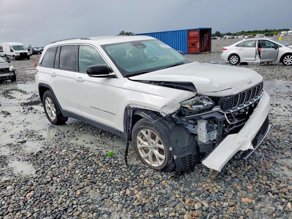 2023 JEEP GRAND CHEROKEE