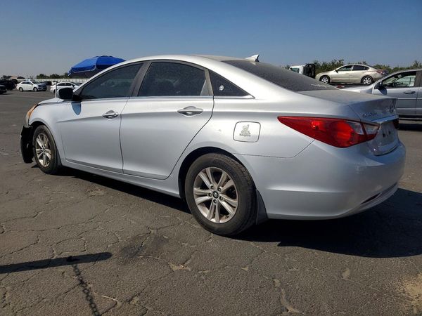 2013 HYUNDAI SONATA GLS/ GLS Popular