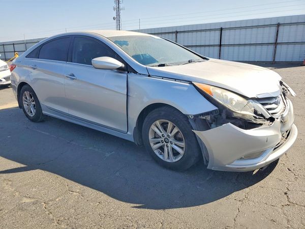 2013 HYUNDAI SONATA GLS/ GLS Popular