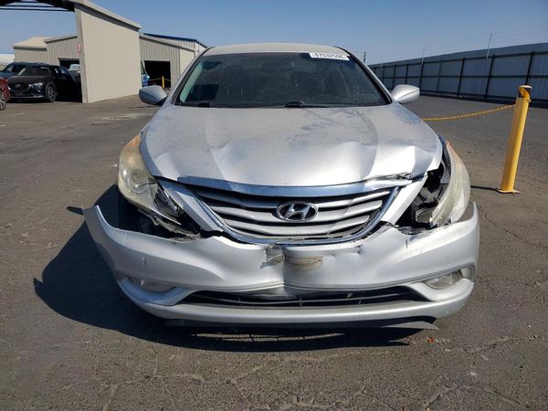 2013 HYUNDAI SONATA GLS/ GLS Popular
