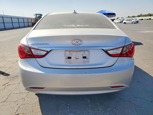 2013 HYUNDAI SONATA GLS/ GLS Popular