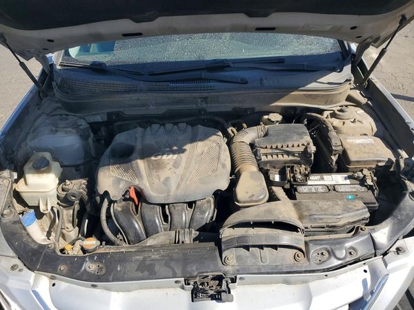 2013 HYUNDAI SONATA GLS/ GLS Popular