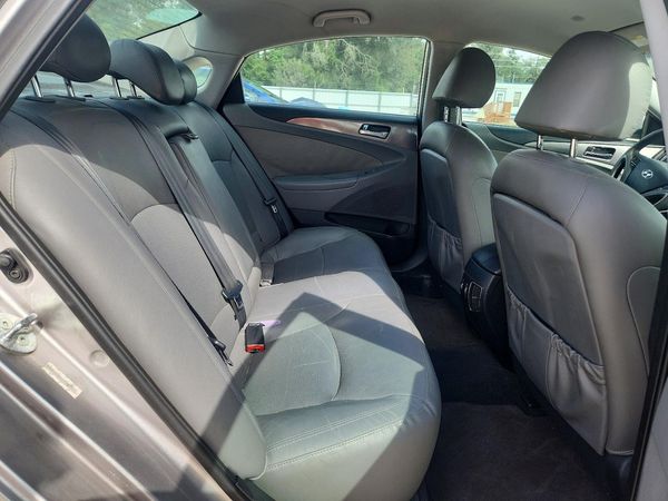 2013 HYUNDAI SONATA Hybrid / Hybrid Limited