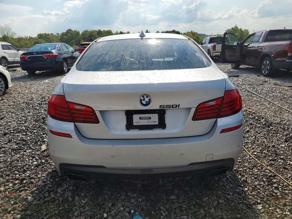 2015 BMW 550