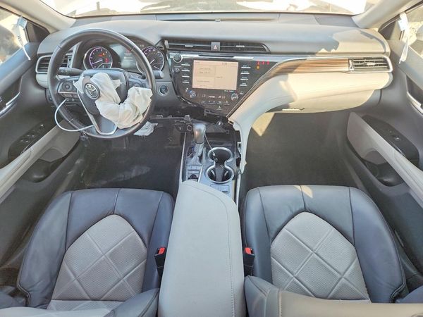 2019 TOYOTA CAMRY