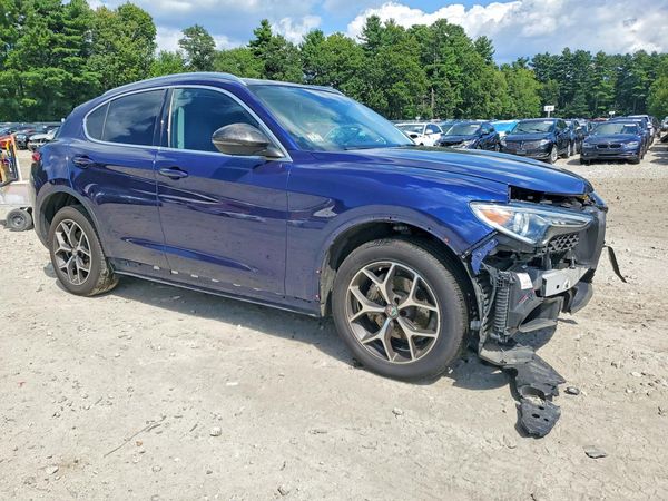 2019 ALFA ROMEO STELVIO