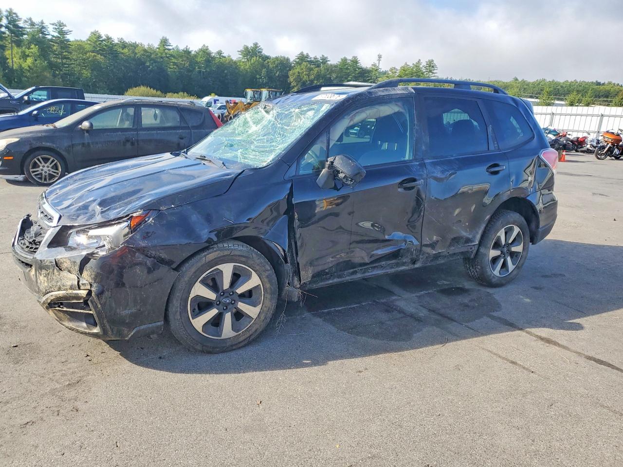 2018 SUBARU FORESTER Premium+ES — Front 3/4