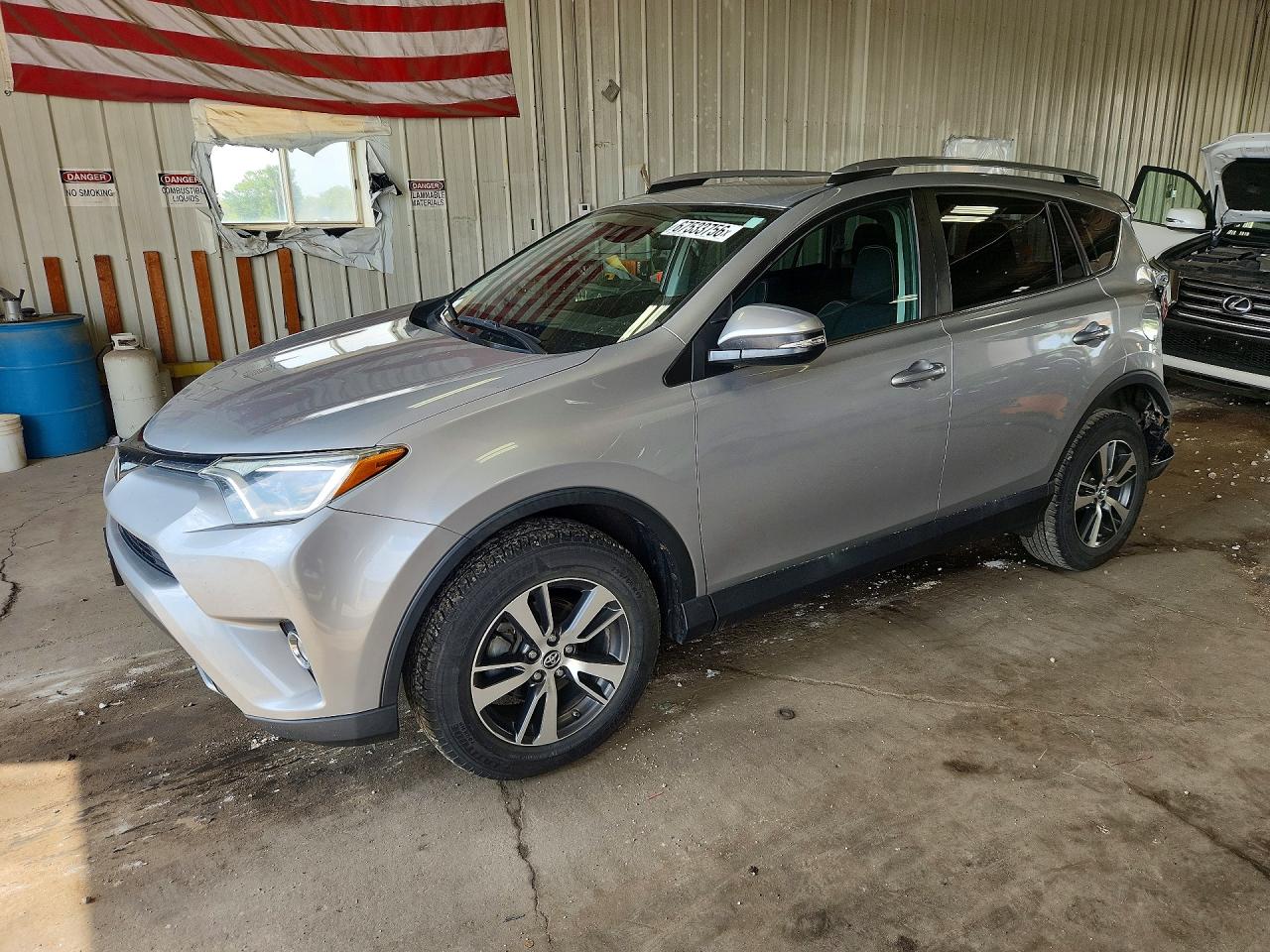 2018 TOYOTA RAV4 Adventure/XLE