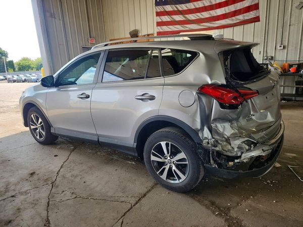 2018 TOYOTA RAV4 Adventure/XLE