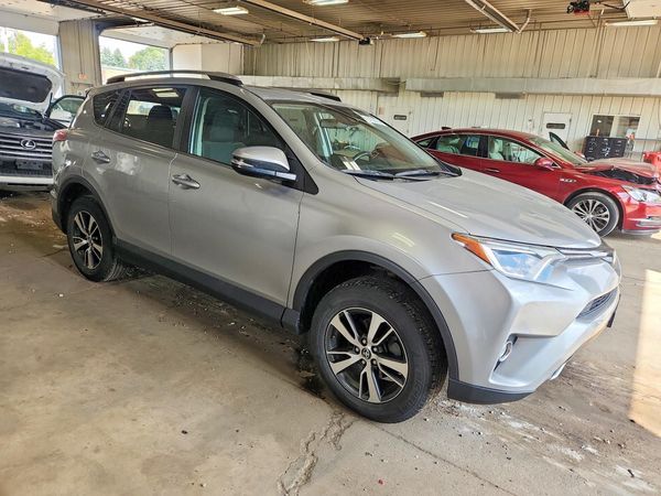 2018 TOYOTA RAV4 Adventure/XLE