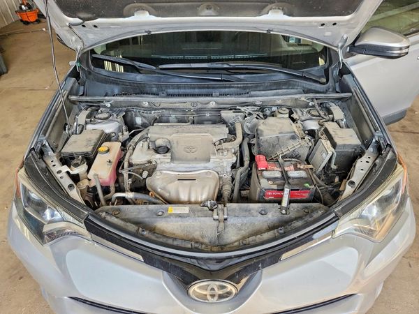 2018 TOYOTA RAV4 Adventure/XLE