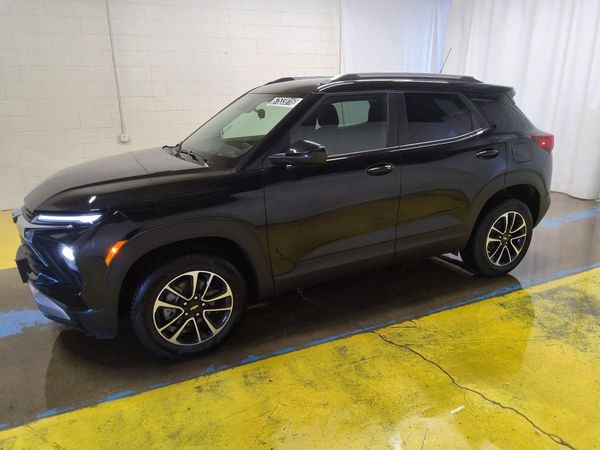 2026 CHEVROLET TRAILBLAZE LT — Front 3/4