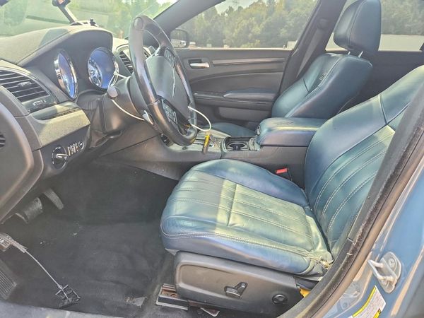 2014 CHRYSLER 300