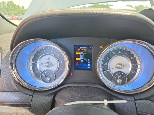2014 CHRYSLER 300