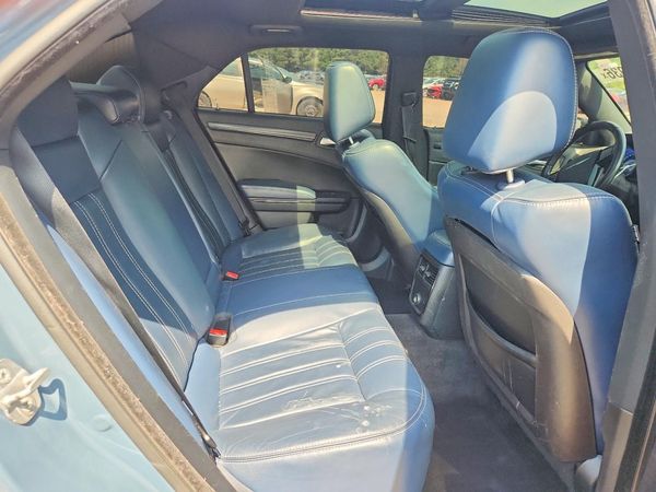 2014 CHRYSLER 300