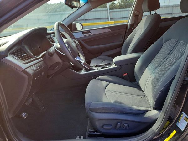 2019 HYUNDAI SONATA