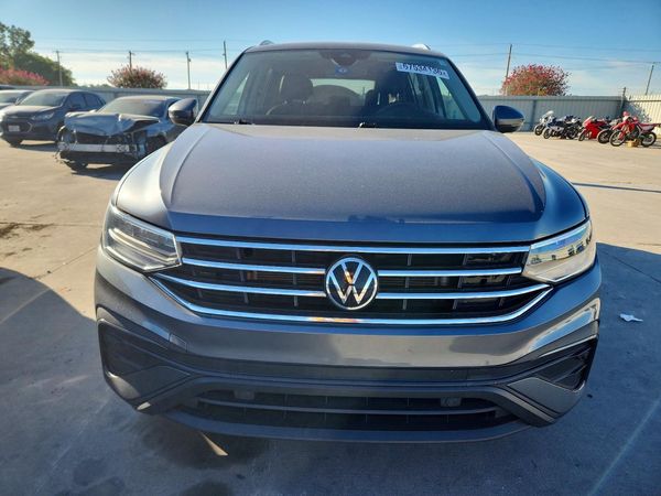 2022 VOLKSWAGEN TIGUAN
