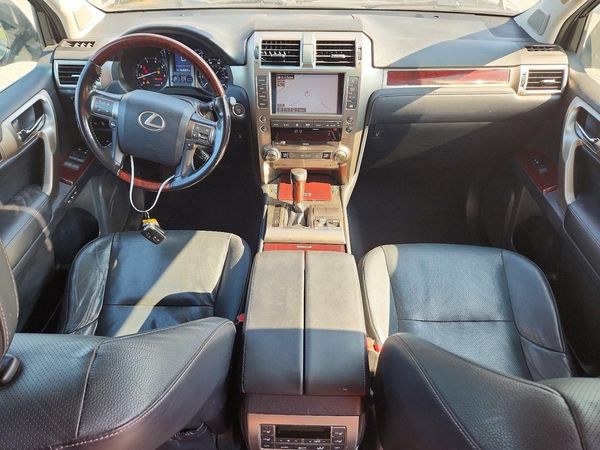 2016 LEXUS GX 460