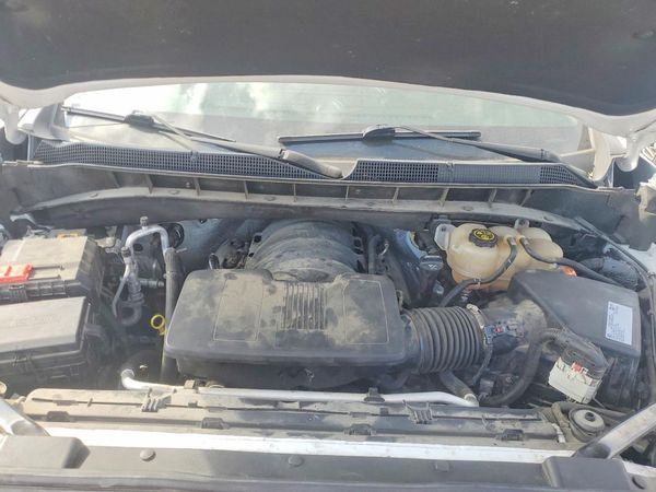 2021 CHEVROLET SILVERADO Trail Boss - LT — Engine bay