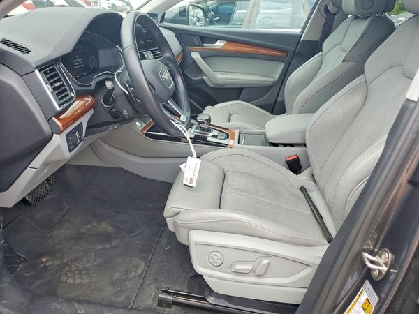 2021 AUDI Q5 E quattro Premium Plus