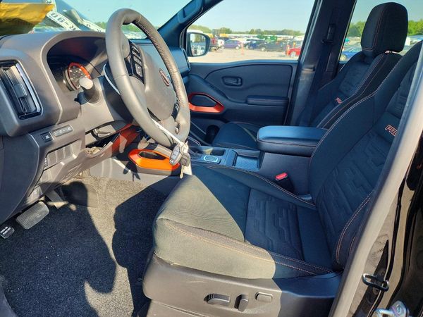 2026 NISSAN FRONTIER