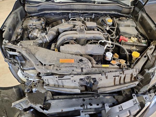 2018 SUBARU FORESTER Limited+ES+Navi(HK)+AP — Engine bay
