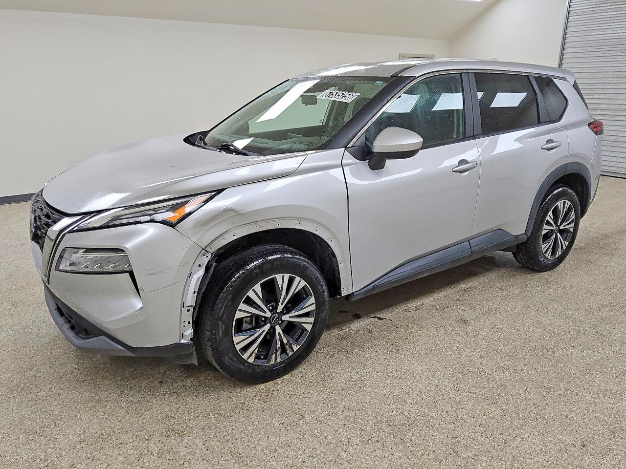 2023 NISSAN ROGUE SV — Front 3/4