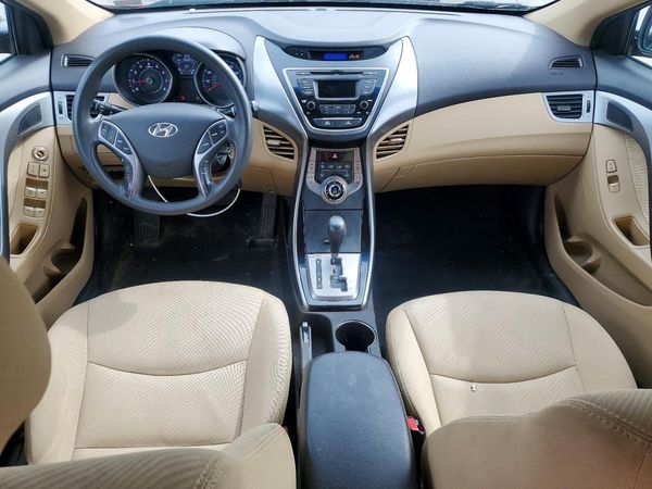 2013 HYUNDAI ELANTRA
