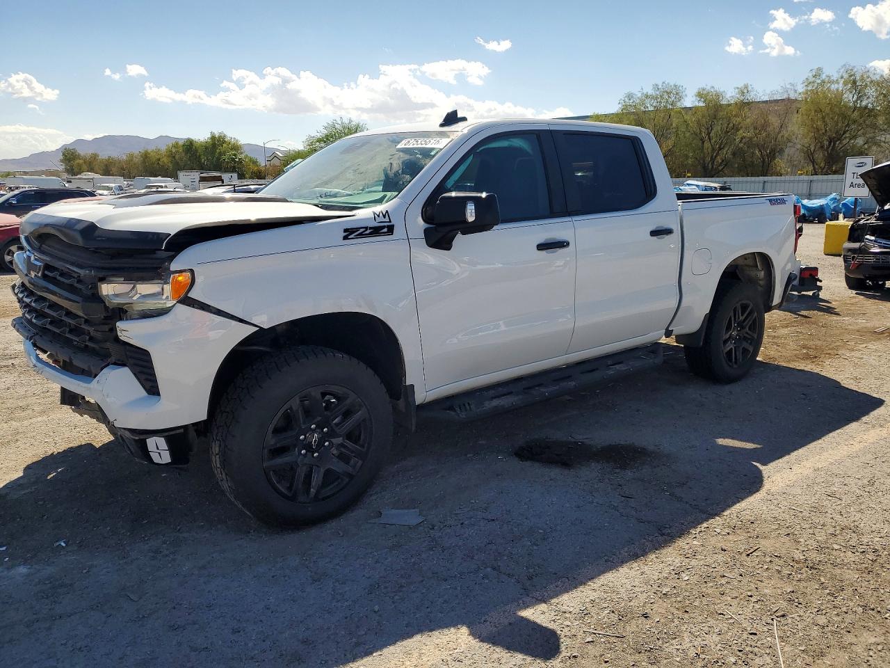 2024 CHEVROLET SILVERADO Trail Boss - LT — Front 3/4