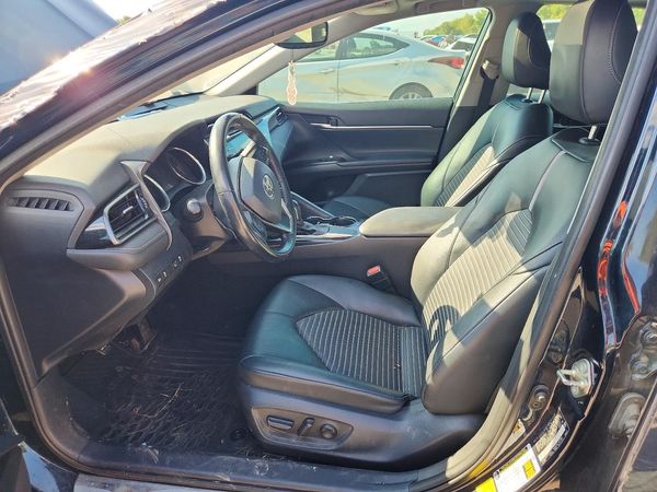 2020 TOYOTA CAMRY