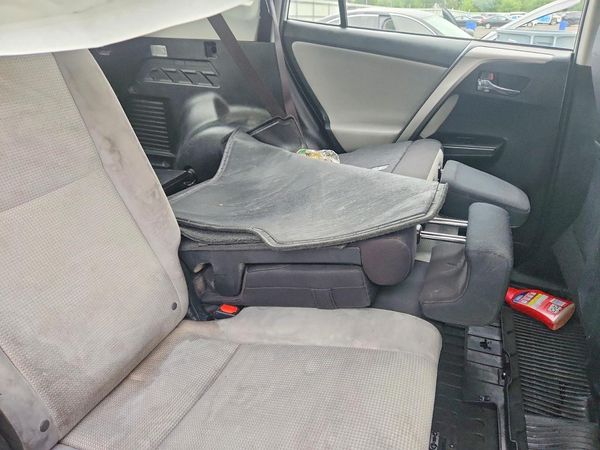 2016 TOYOTA RAV4 XLE (M Grade) — PSRS