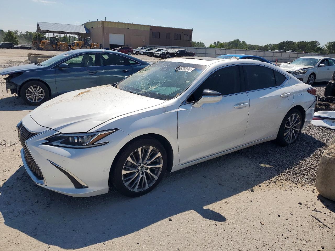 2021 LEXUS ES 250
