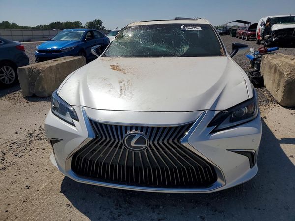 2021 LEXUS ES 250