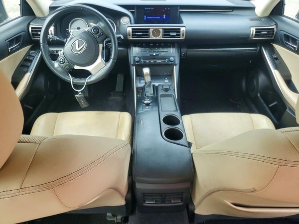 2014 LEXUS IS