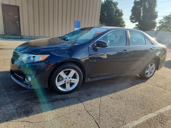 2013 TOYOTA CAMRY