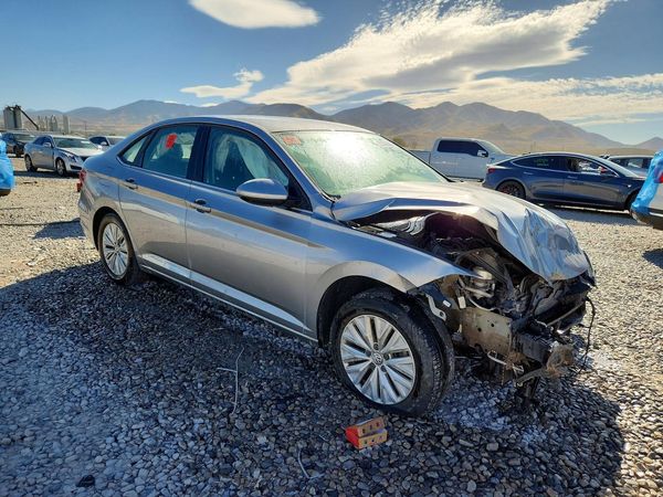 2019 VOLKSWAGEN JETTA S, SE, R-Line — Passenger 3/4