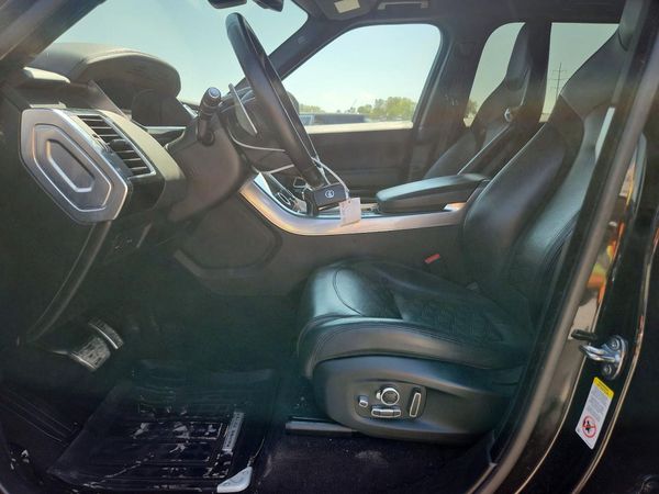 2019 LAND ROVER RANGE ROVER SPORT SVR